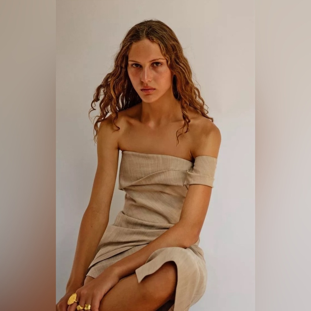 NWT Luxury Spring Summer Blogger’s Favorite Zara Asymmetrical One Shoulder Dress
